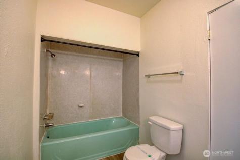 2315 Grand Avenue Everett WA 98201