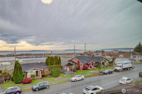 2315 Grand Avenue Everett WA 98201