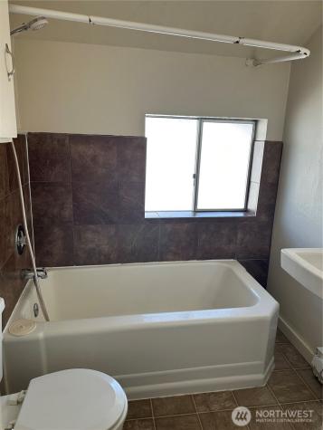 2315 Grand Avenue Everett WA 98201