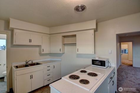 2315 Grand Avenue Everett WA 98201