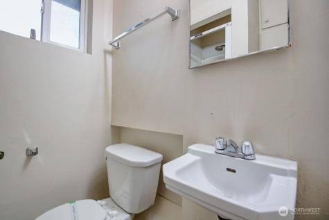 2315 Grand Avenue Everett WA 98201