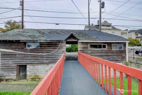 2315 Grand Avenue Everett WA 98201