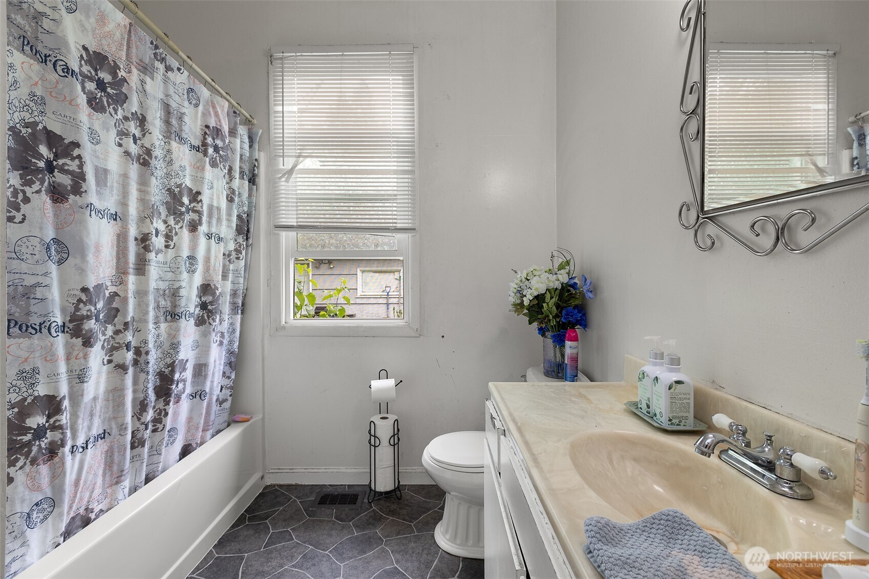 3322 S 10th Street Tacoma WA 98405