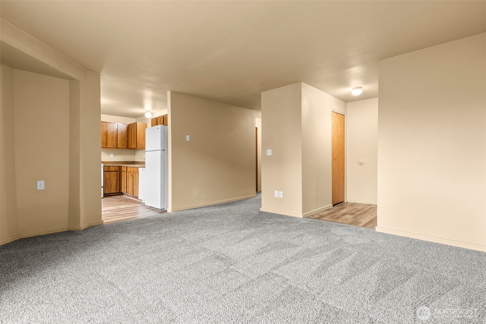 15912 Elm Street E Sumner WA 98390