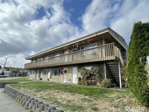 1422 Chestnut Street Everett WA 98201