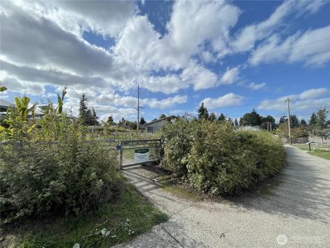 1422 Chestnut Street Everett WA 98201