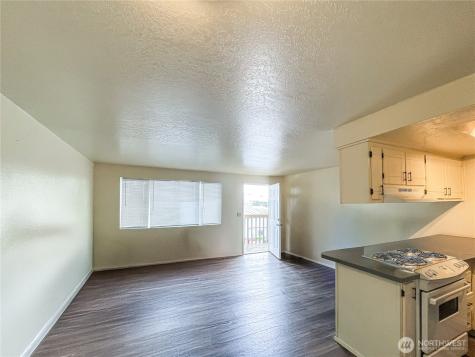 1422 Chestnut Street Everett WA 98201