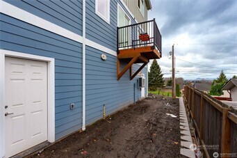 1024 N 8th Street Mount Vernon WA 98273