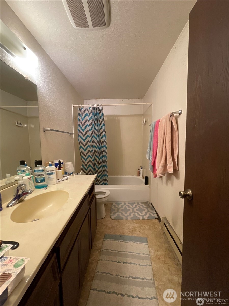 1205 130th Street S Tacoma WA 98444
