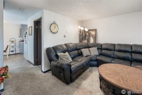 1205 130th Street S Tacoma WA 98444