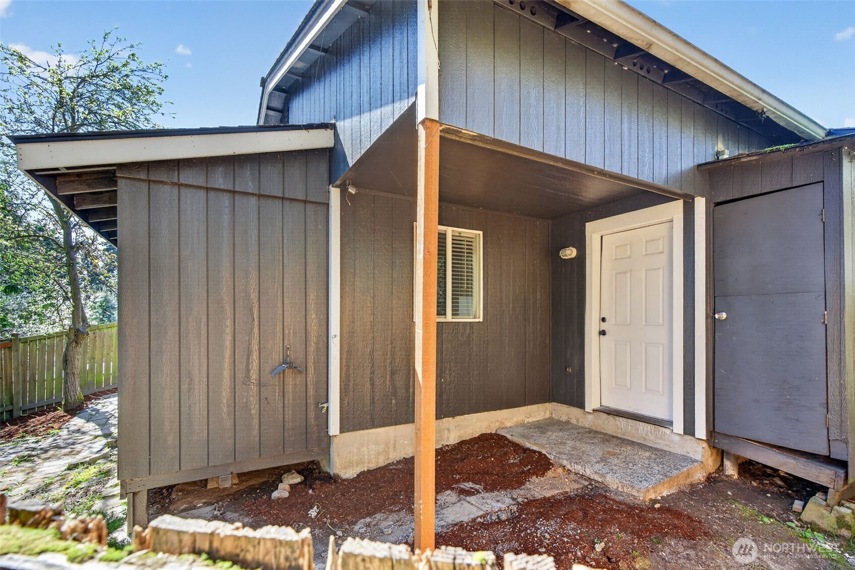 6215 29th Street NE Tacoma WA 98422