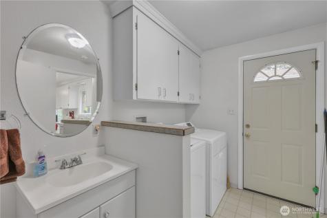 13620 14th Avenue S Tacoma WA 98444