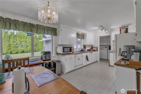 13620 14th Avenue S Tacoma WA 98444