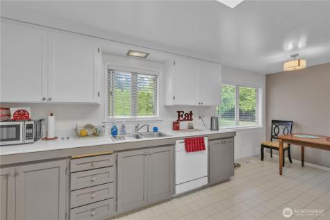 13620 14th Avenue S Tacoma WA 98444