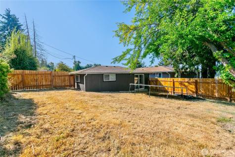 2205 S Meridian Puyallup WA 98374
