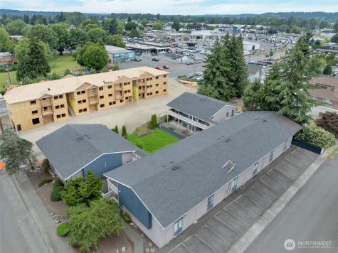 219 5th Avenue NE Puyallup WA 98372