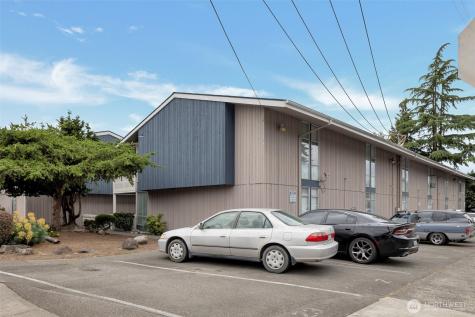 219 5th Avenue NE Puyallup WA 98372