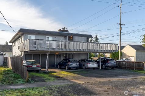 504 N 7th Avenue Kelso WA 98626