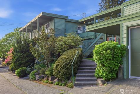 1318 W Barrett Street Seattle WA 98119