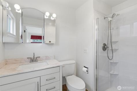1318 W Barrett Street Seattle WA 98119