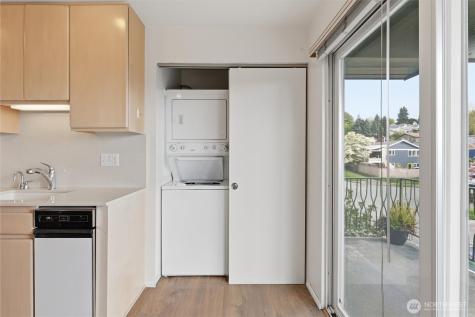1318 W Barrett Street Seattle WA 98119