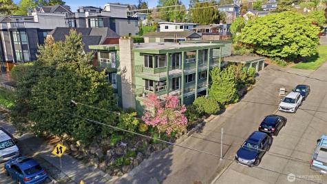 1318 W Barrett Street Seattle WA 98119