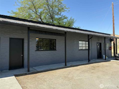 616 Columbia Avenue Bridgeport WA 98813