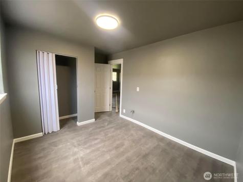 616 Columbia Avenue Bridgeport WA 98813