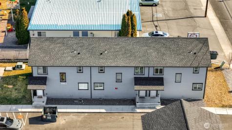 1525 S Monroe Street Moses Lake WA 98837