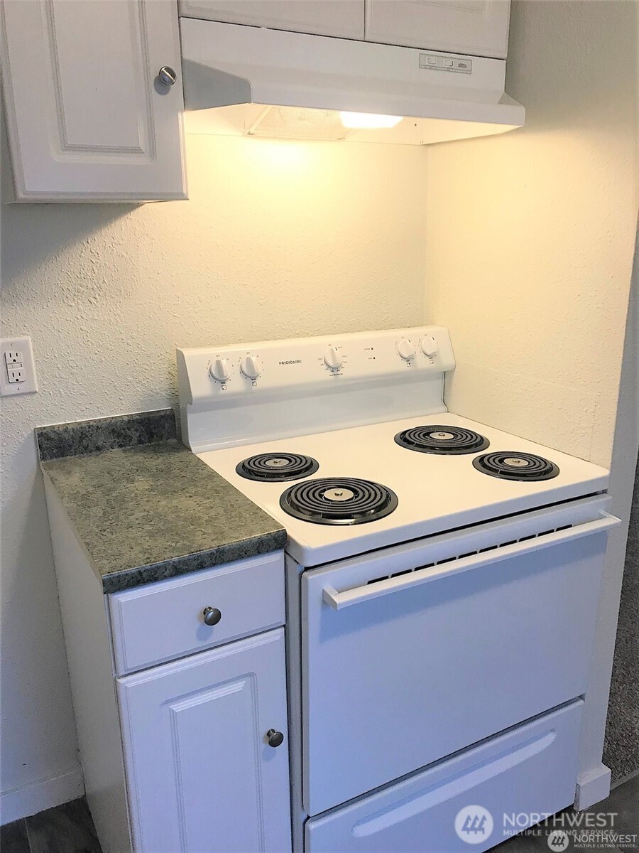 123 Acorn Street Bremerton WA 98310