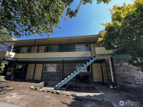 4200 Fremont Avenue N Seattle WA 98103