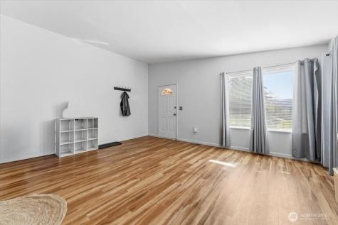 380 N Shore Court Manson WA 98831