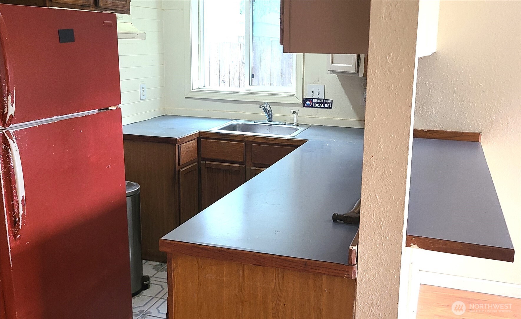 529 N 103rd Street Seattle WA 98133