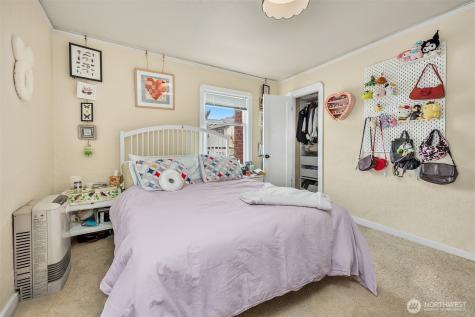 722 10th Avenue E Seattle WA 98102