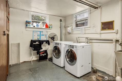 722 10th Avenue E Seattle WA 98102