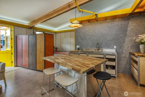 624 2nd Street Langley WA 98260