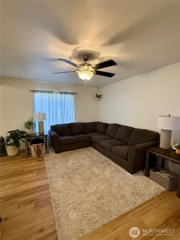 609 Grant Lane SW Tumwater WA 98512