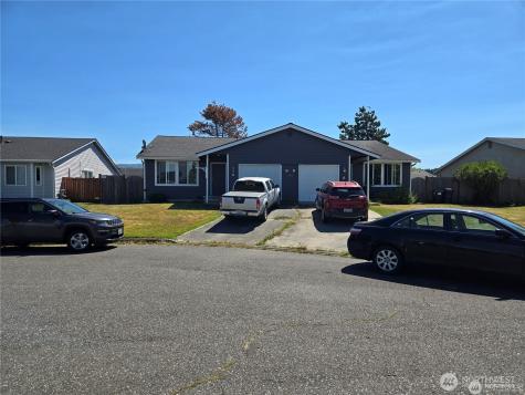 906 S 22nd Court Mount Vernon WA 98274