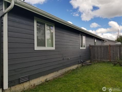 906 S 22nd Court Mount Vernon WA 98274