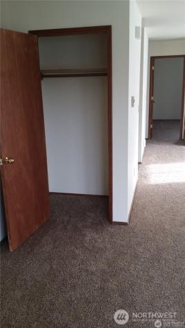 906 S 22nd Court Mount Vernon WA 98274