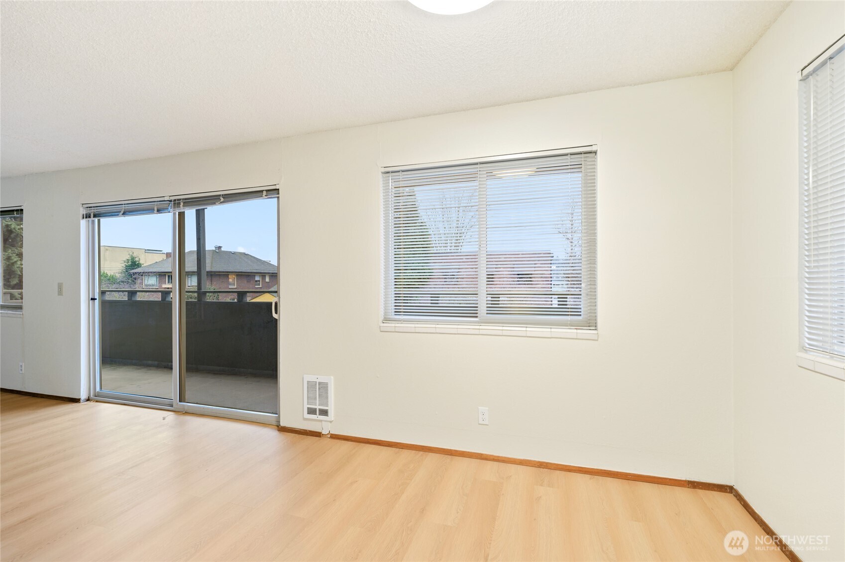 2318 Yale Avenue E Seattle WA 98102