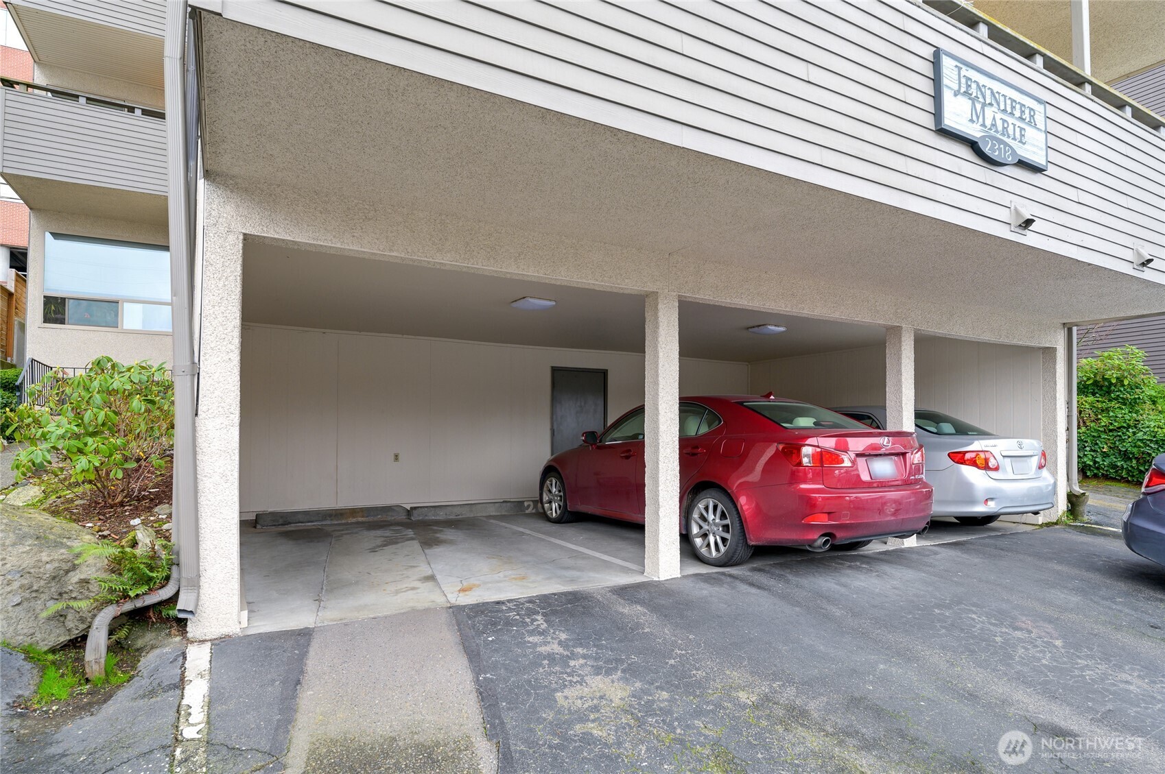 2318 Yale Avenue E Seattle WA 98102