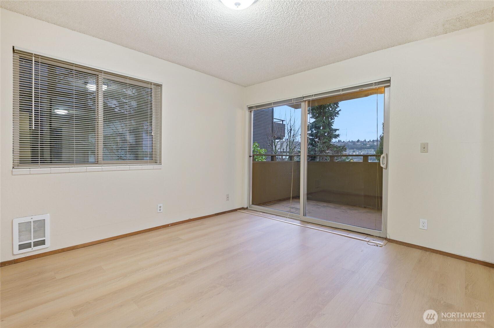 2318 Yale Avenue E Seattle WA 98102