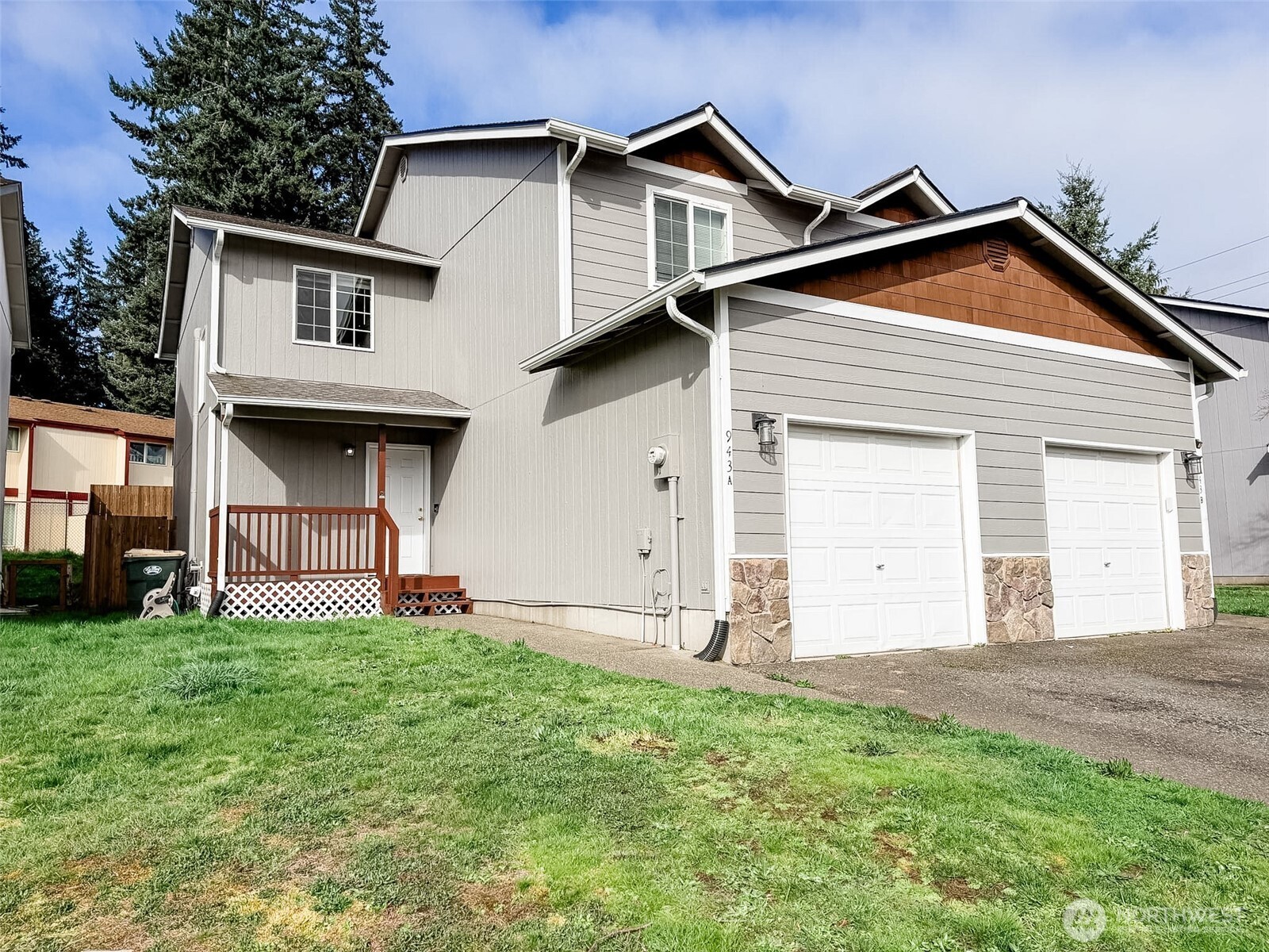 943 College Lane NE Lacey WA 98516