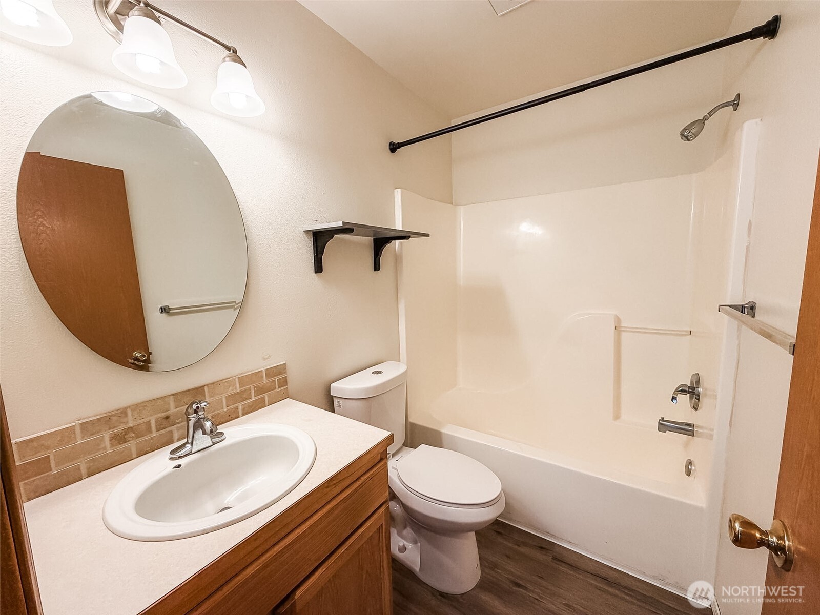943 College Lane NE Lacey WA 98516