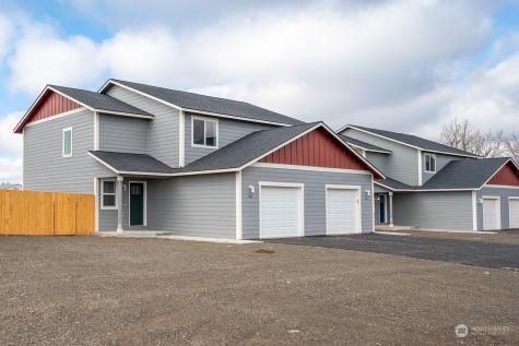 509 S Pine Avenue Warden WA 98857