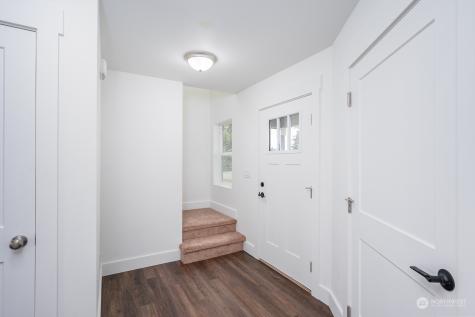 509 S Pine Avenue Warden WA 98857