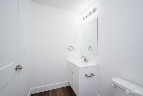 509 S Pine Avenue Warden WA 98857