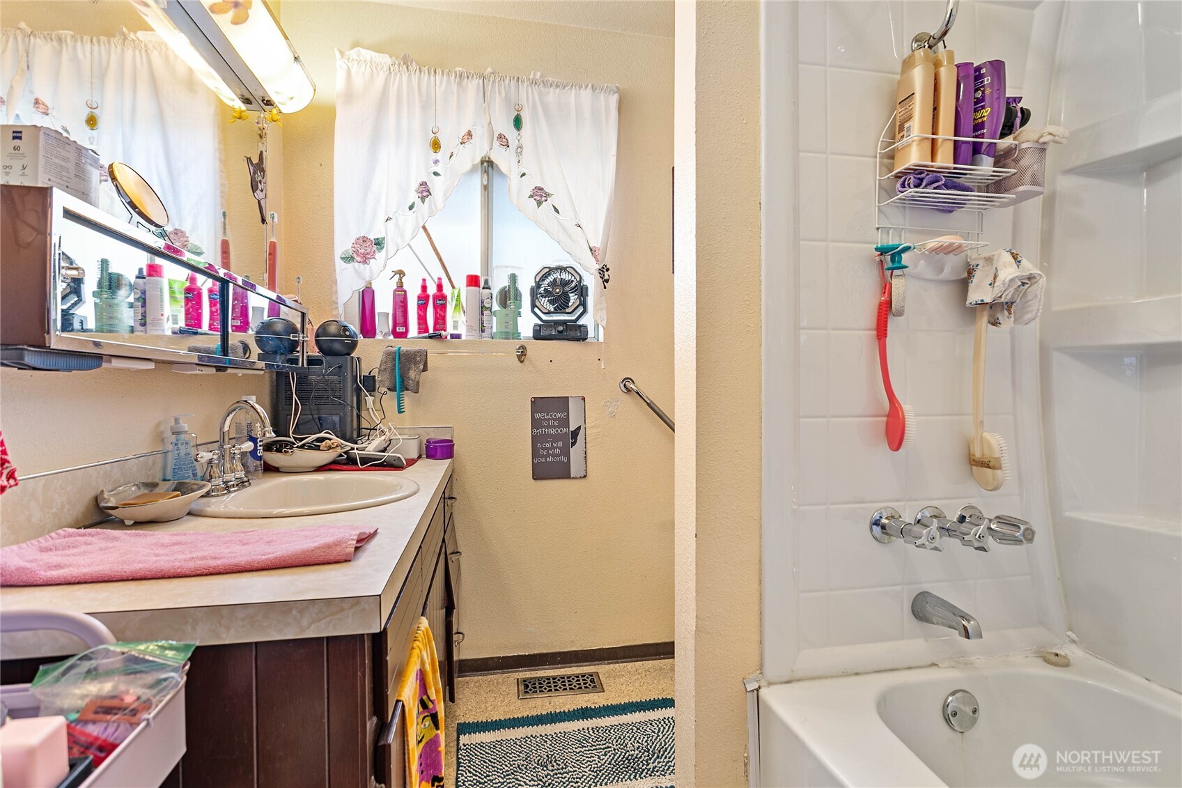 3340 Cherrywood Avenue Bellingham WA 98225