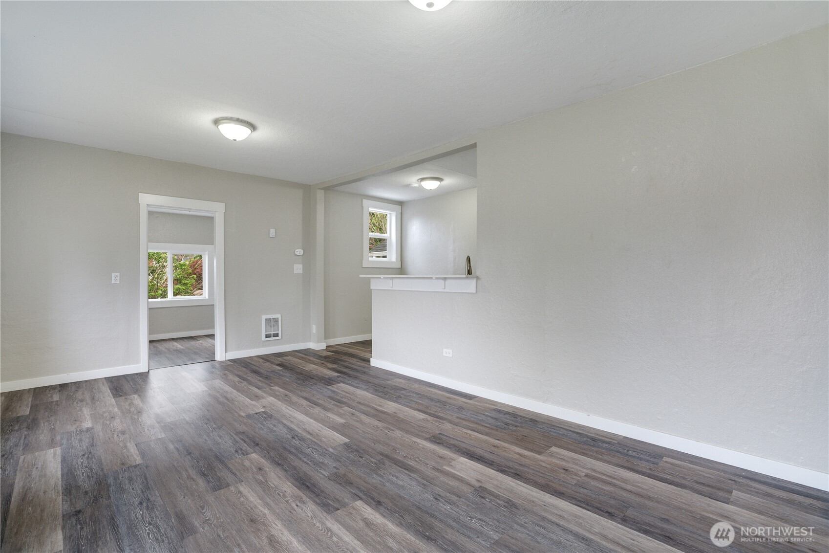 325 N Cambrian Bremerton WA 98312